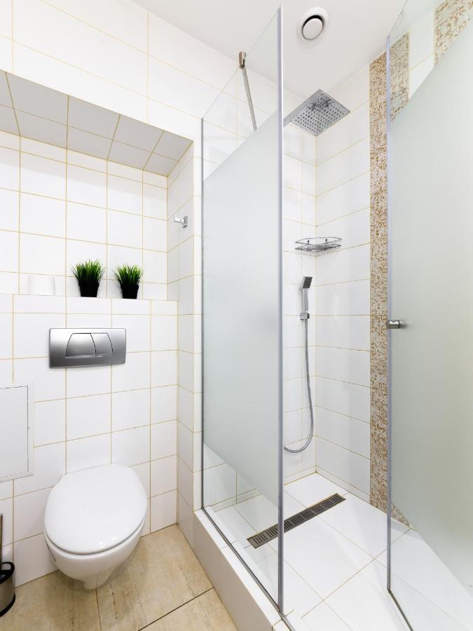 Lion King Krakivska Apartman Lviv Kültér fotó